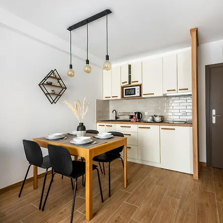 Greenwood In Kraljevi Cardaci