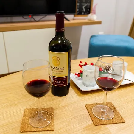 Greenwood In Kraljevi Cardaci Apartament