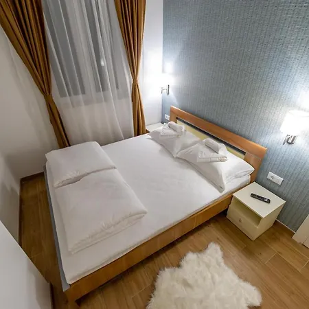 Greenwood In Kraljevi Cardaci شقة كوباونيك