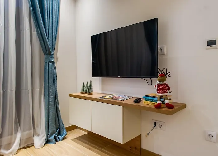 Greenwood In Kraljevi Cardaci * Kopaonik