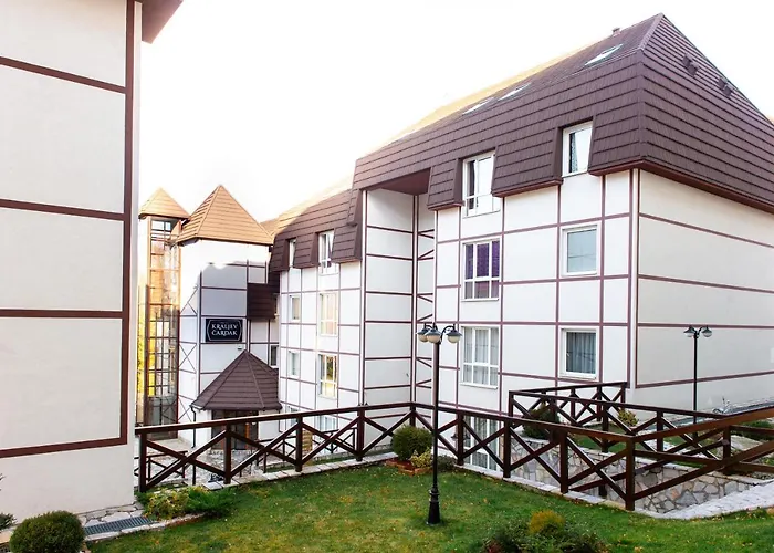 Greenwood In Kraljevi Cardaci